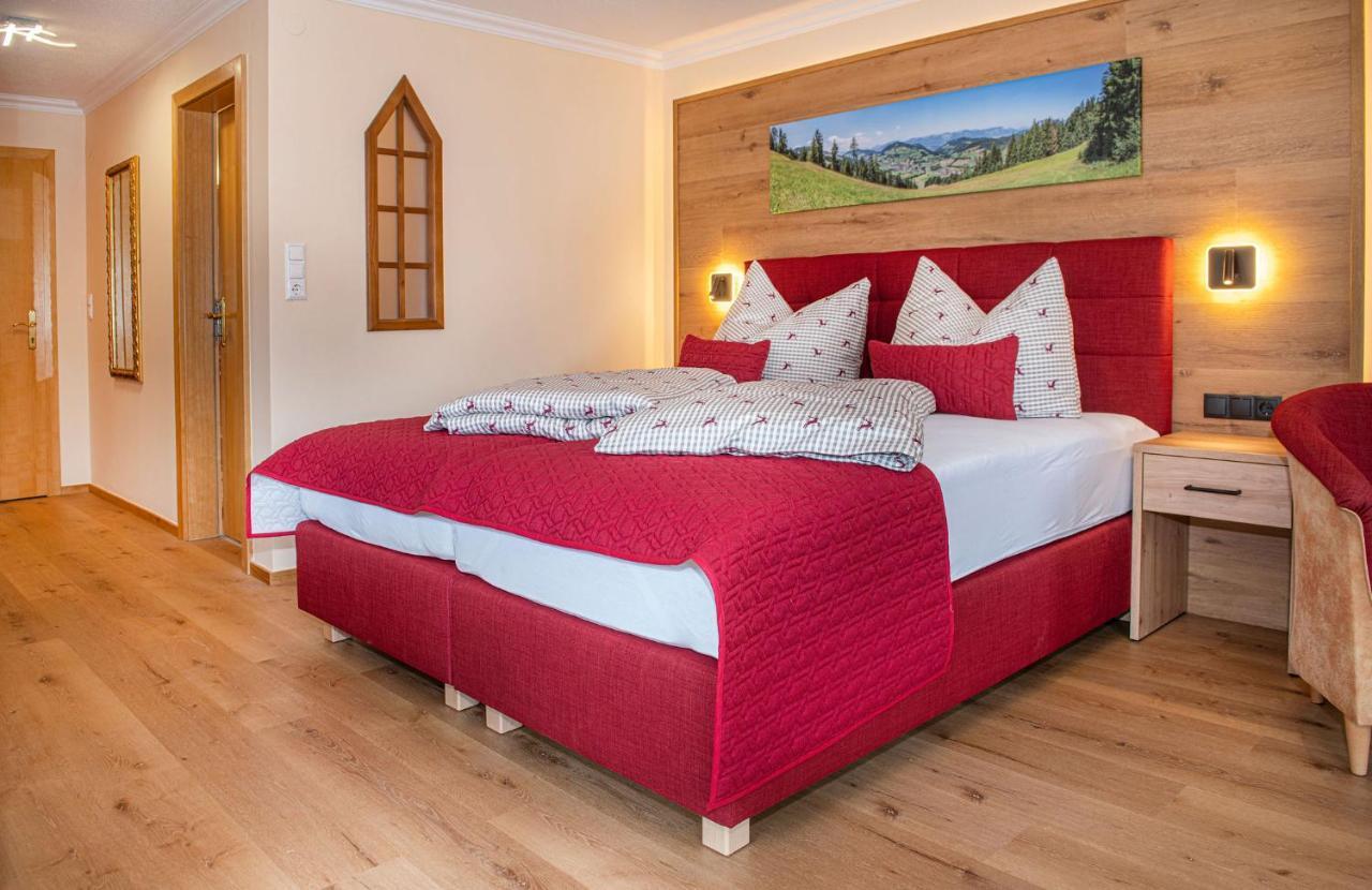 Hotel Schneeberger Niederau Bagian luar foto