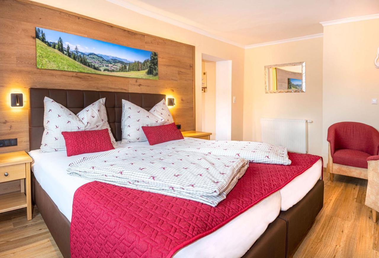 Hotel Schneeberger Niederau Bagian luar foto